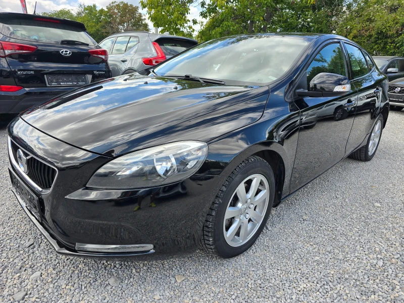 Volvo V40 2.0D2-FACE-ЕВРО 6В-НАВИГАЦИЯ-6 СКОРОСТИ