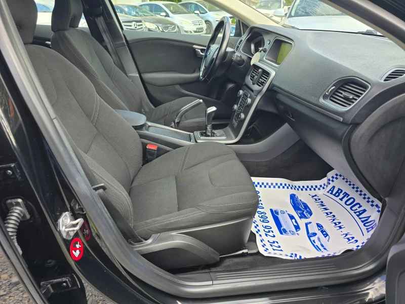 Volvo V40 2.0D2-FACE-ЕВРО 6В-НАВИГАЦИЯ-6 СКОРОСТИ, снимка 10 - Автомобили и джипове - 51722277