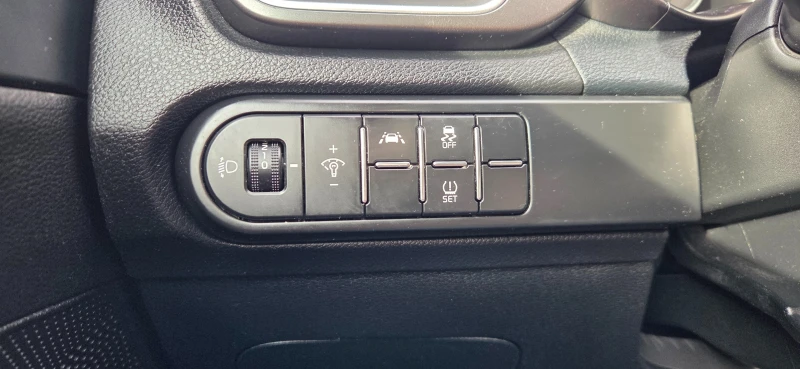 Kia Ceed 89 000km. 1.6 CRDi (115 Hp), снимка 14 - Автомобили и джипове - 52411109