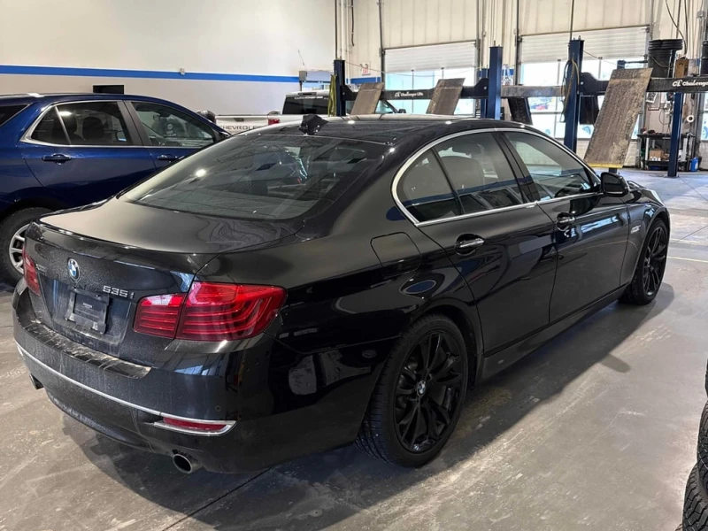 BMW 535 * 535i xDrive * CARFAX * ЦЕНА ДО БГ, снимка 4 - Автомобили и джипове - 52977597