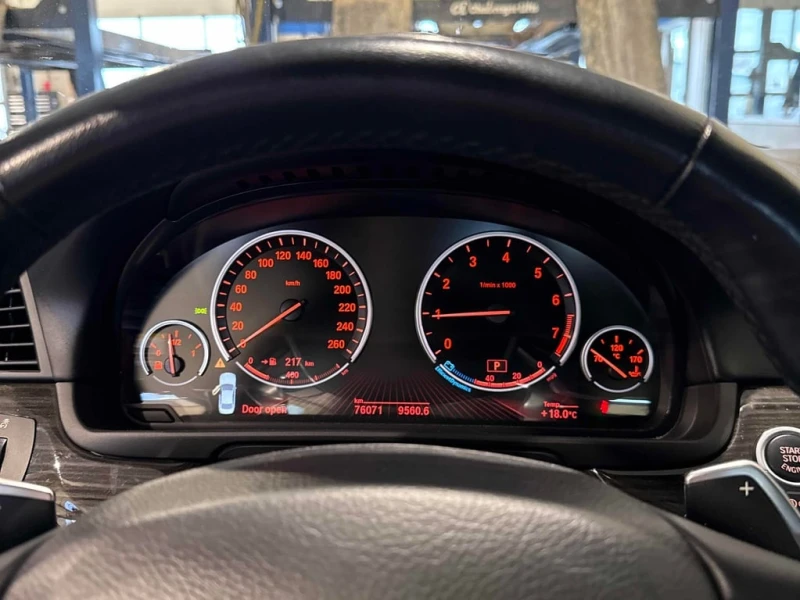 BMW 535 * 535i xDrive * CARFAX * ЦЕНА ДО БГ, снимка 7 - Автомобили и джипове - 52977597