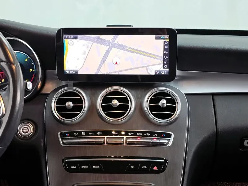 Mercedes-Benz C 220 d, снимка 14 - Автомобили и джипове - 54287266