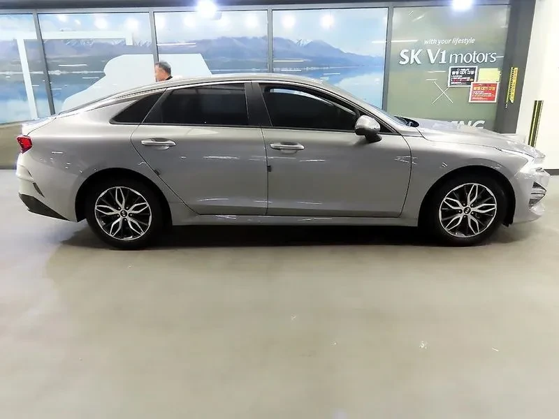 Kia K5  1.6 Turbo Trendy , снимка 5 - Автомобили и джипове - 55736417