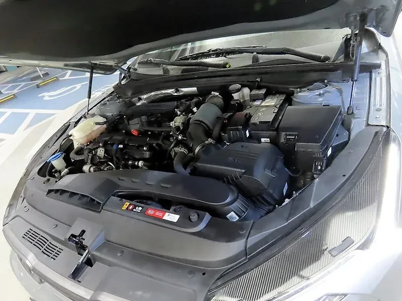 Kia K5  1.6 Turbo Trendy , снимка 17 - Автомобили и джипове - 55736417