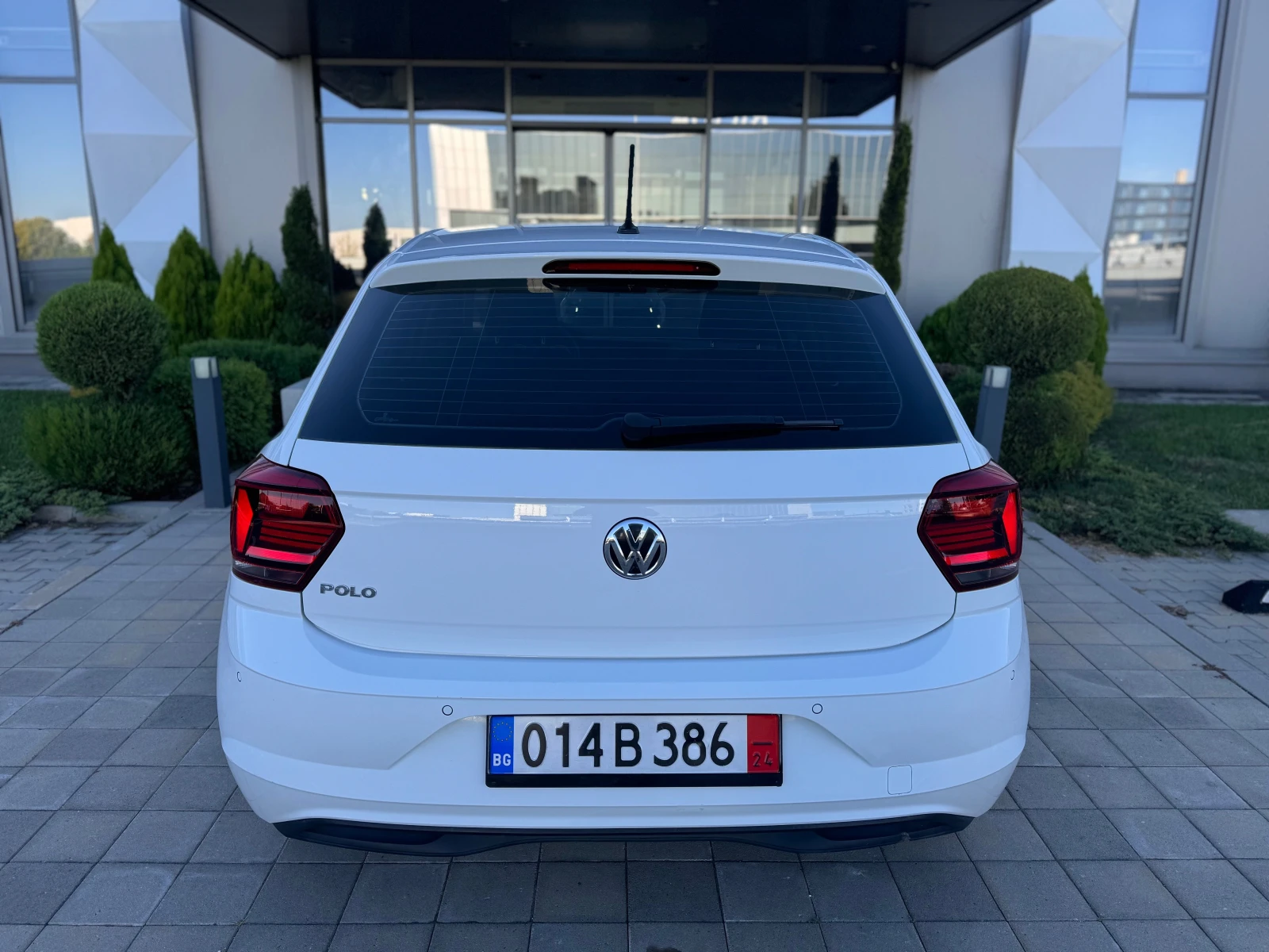 VW Polo NAVI LED DISTRONIC  60000км!!! EURO6 FULL - изображение 7