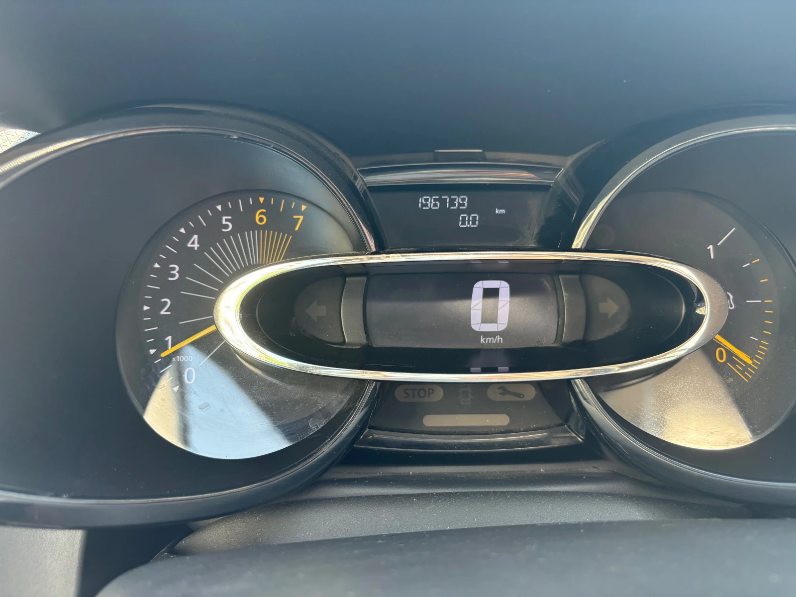 Renault Clio  - изображение 8