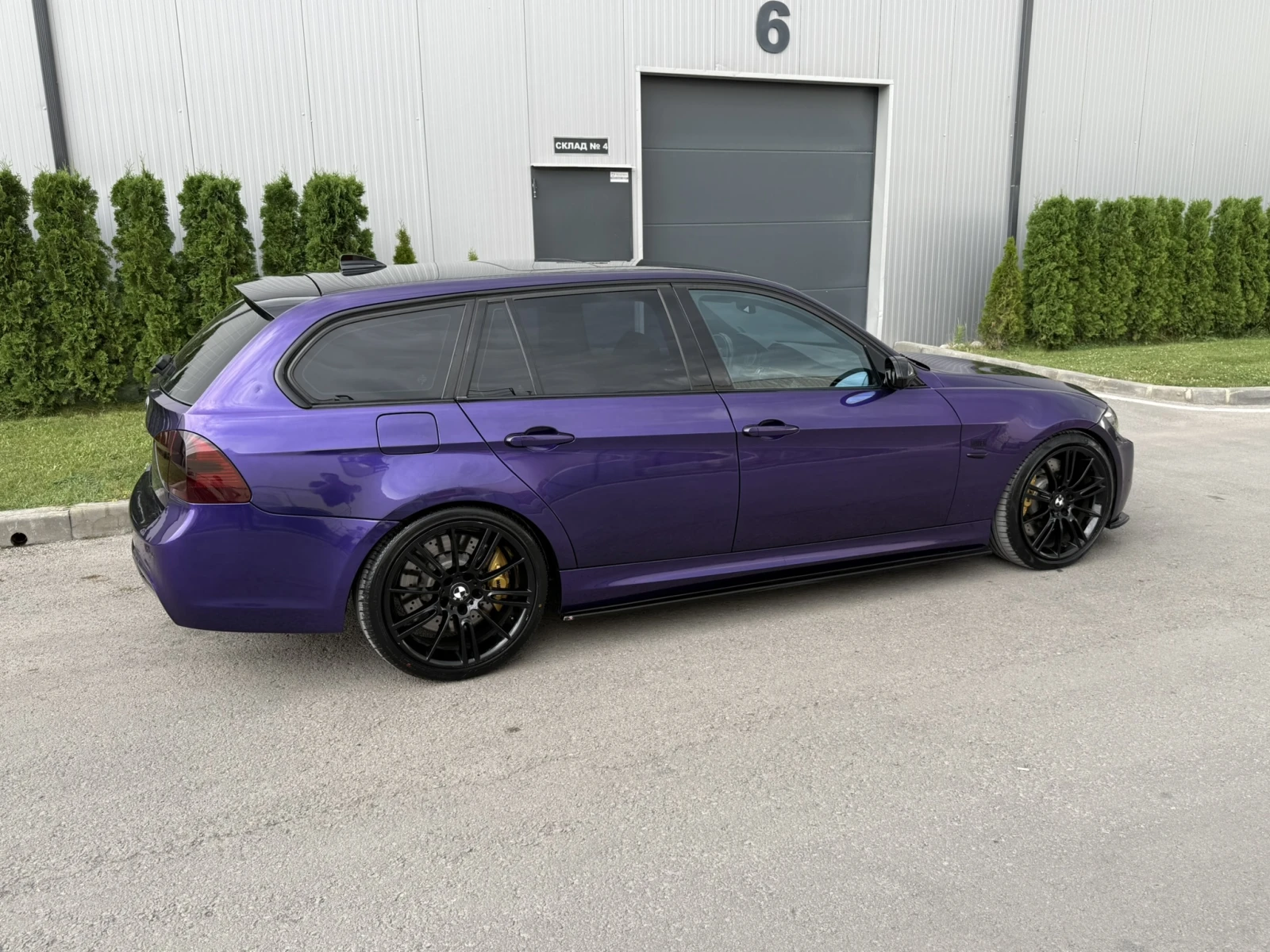 BMW 330 M-Sport INDIVIDUAL PANORAMA - изображение 6