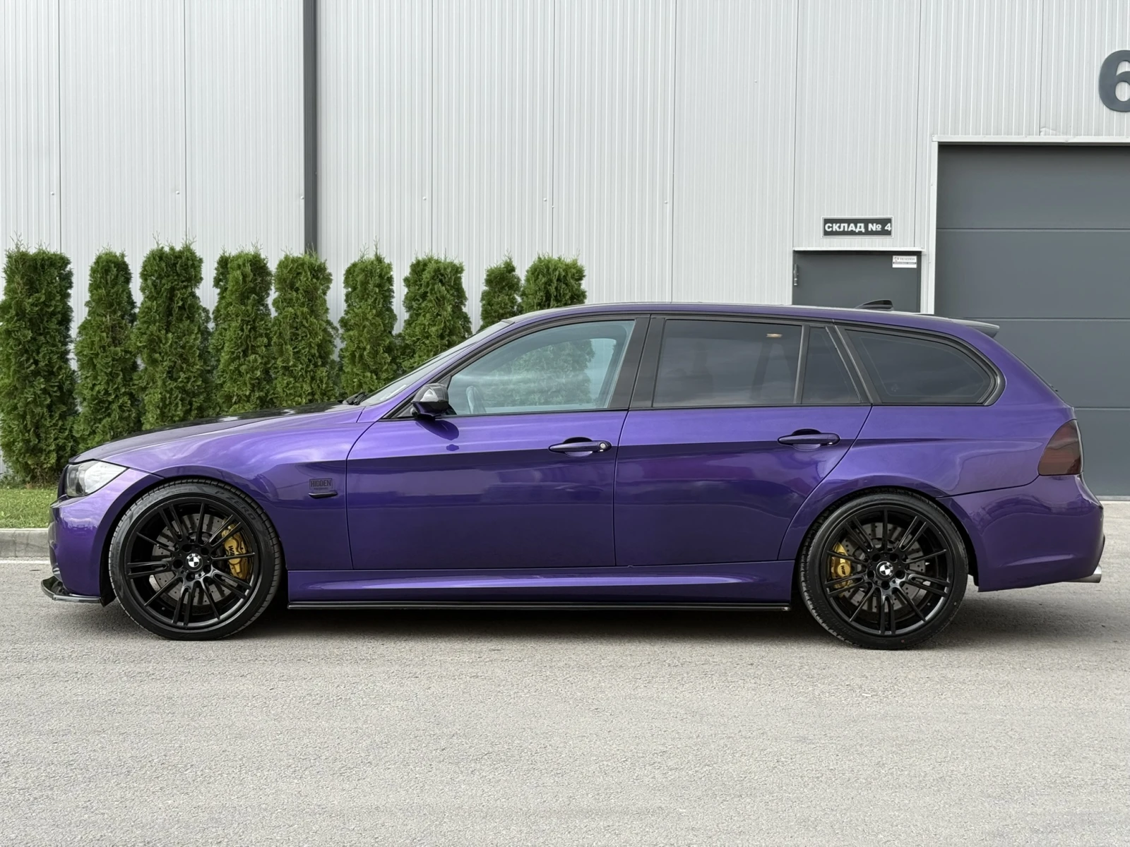 BMW 330 M-Sport INDIVIDUAL PANORAMA - изображение 3