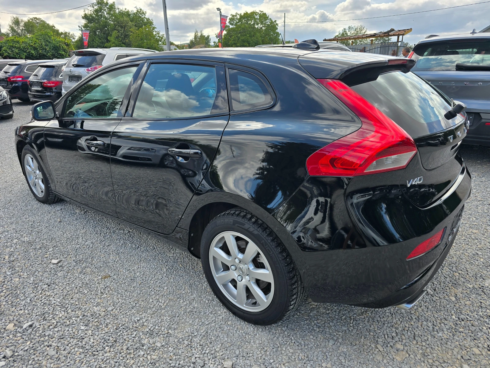 Volvo V40 2.0D2-FACE-ЕВРО 6В-НАВИГАЦИЯ-6 СКОРОСТИ - изображение 4