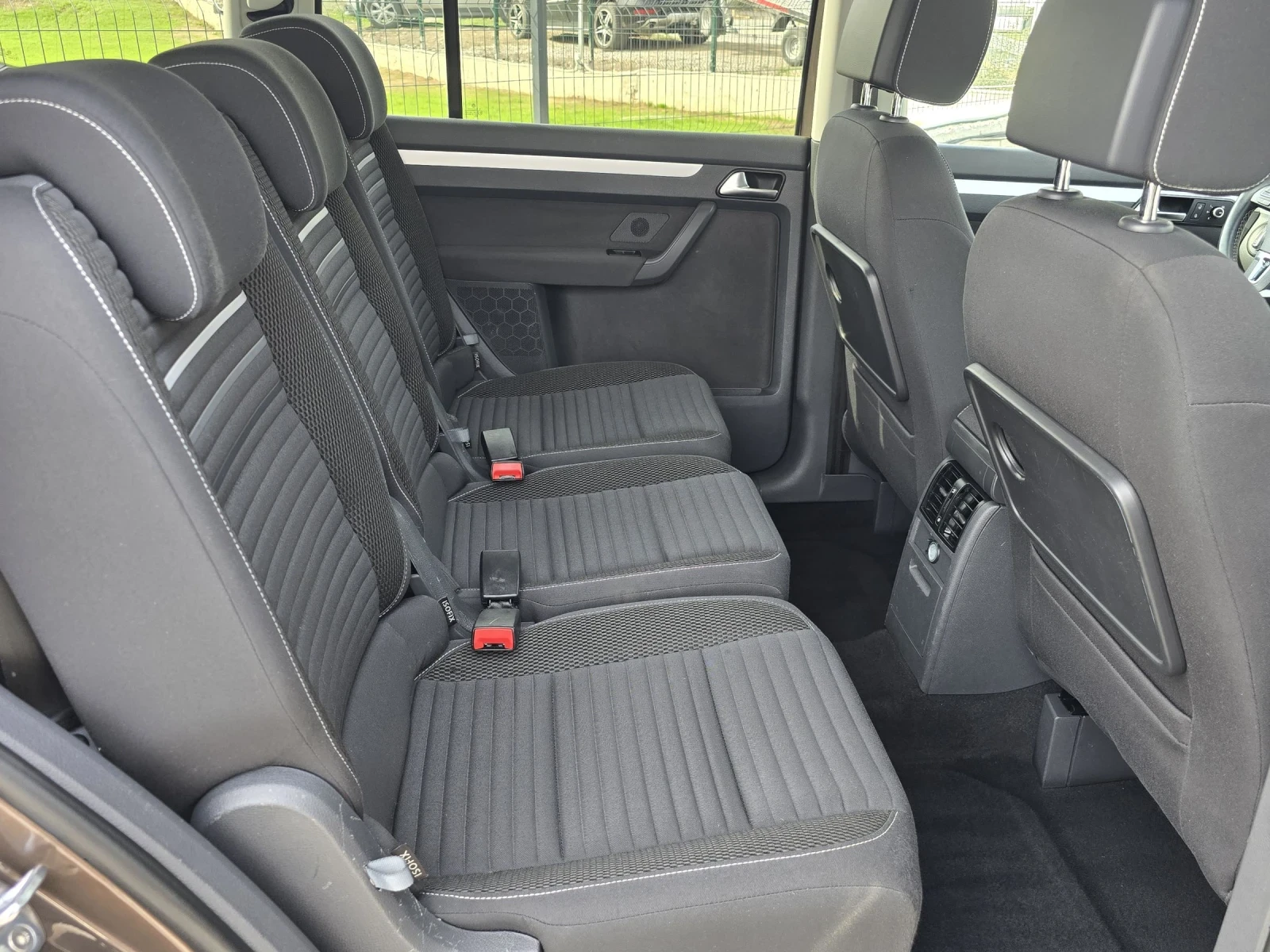 VW Touran 1.4TSI/EcoFuel/World Cup // | Mobile.bg   11