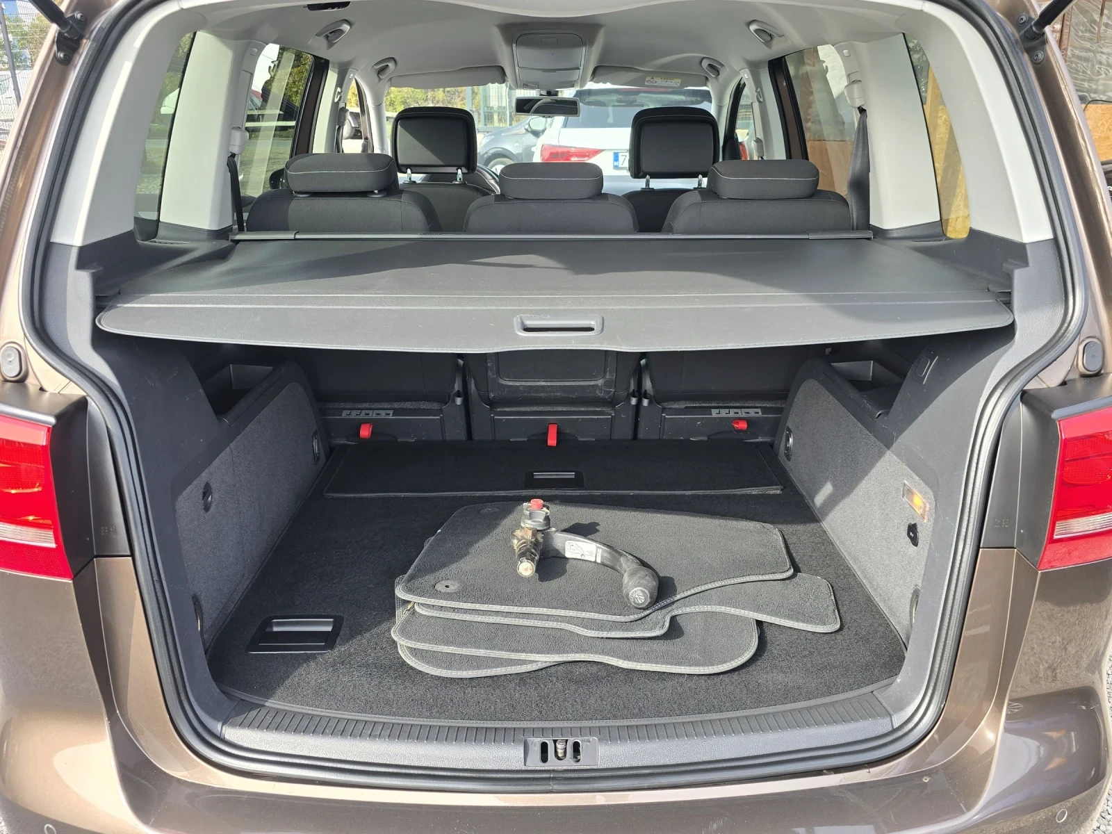 VW Touran 1.4TSI/EcoFuel/World Cup /Лизинг/Германия - изображение 8