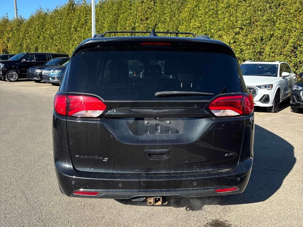 Chrysler Pacifica * Launch Edition * CARFAX *    | Mobile.bg   4