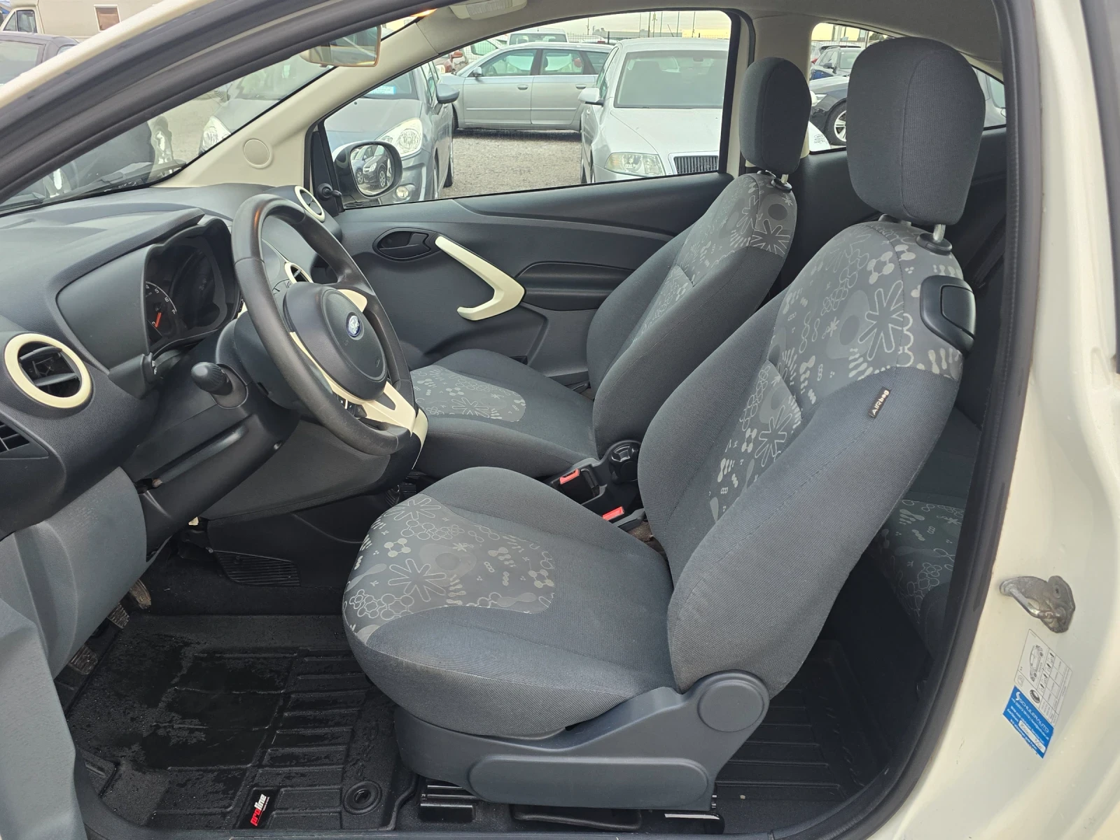 Ford Ka 1.25i 2013������ ���� 5 ������ ������� | Mobile.bg � ����������� 12