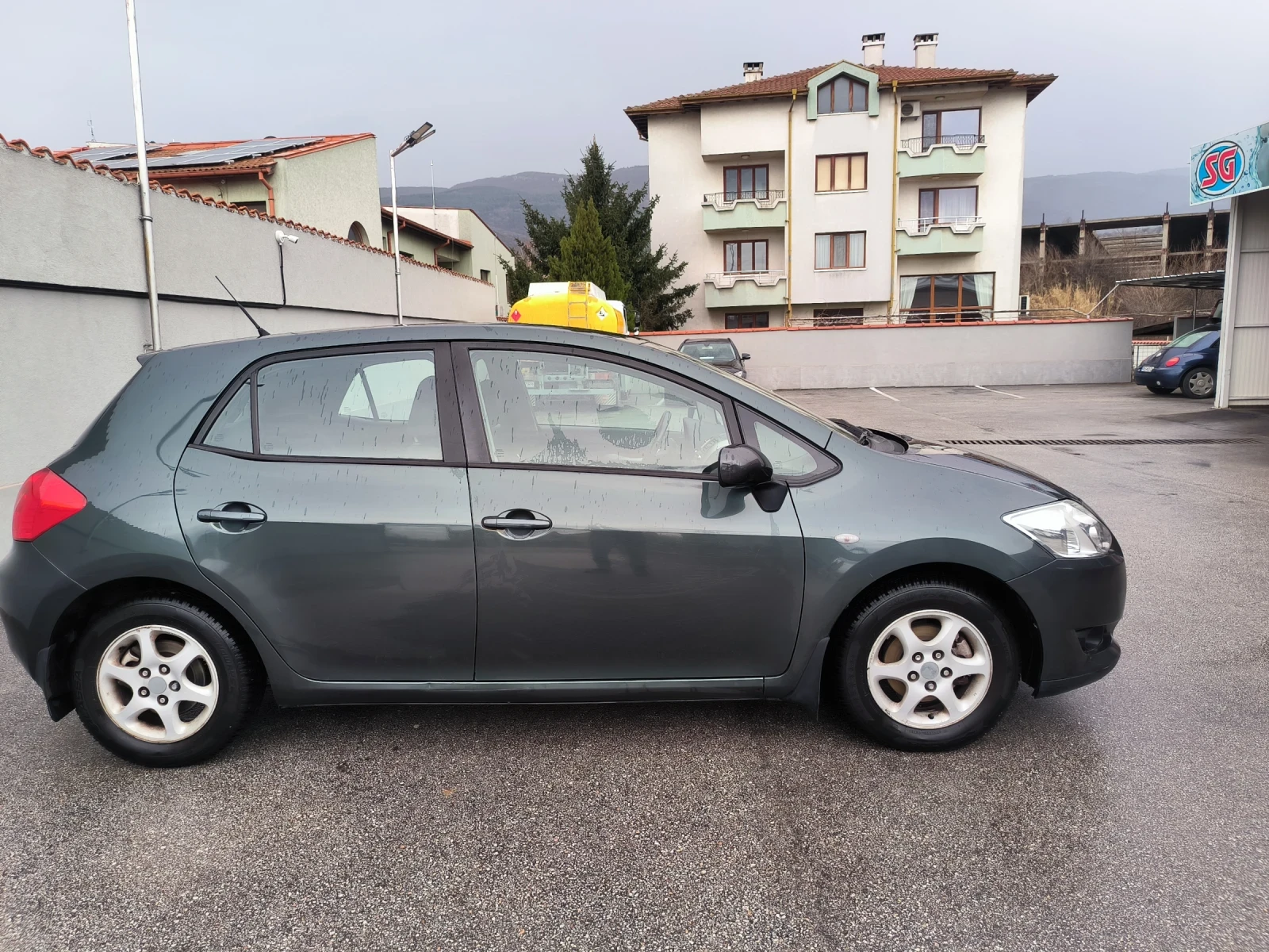 Toyota Auris 1.4 ������-��� | Mobile.bg � ����������� 6