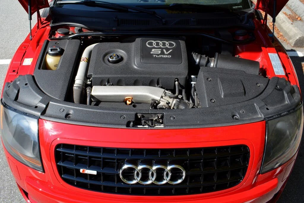 Audi Tt 1.8T* quattro* Roadster* AвтоКредит * (ЦЕНА ДО БГ), снимка 17 - Автомобили и джипове - 54003783