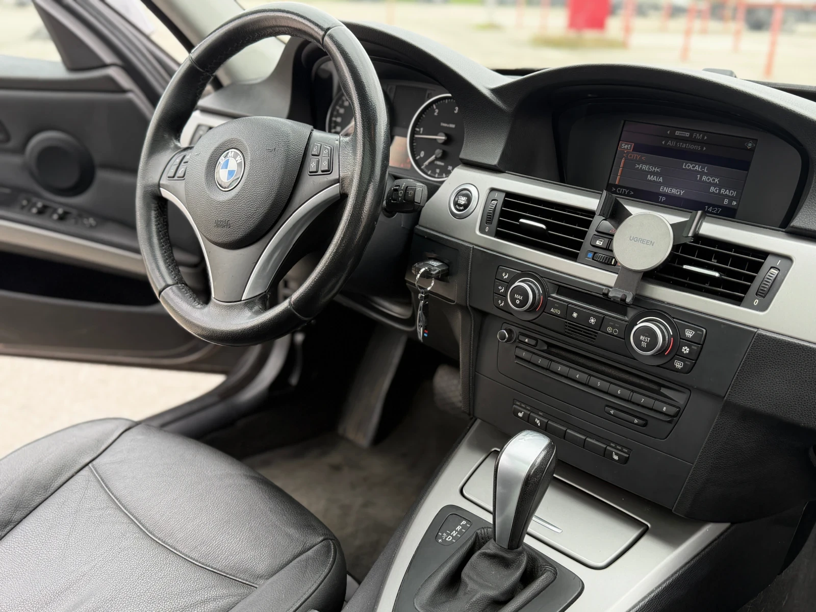 BMW 320 2.0Diesel 163 Панорама, снимка 11 - Автомобили и джипове - 54156172
