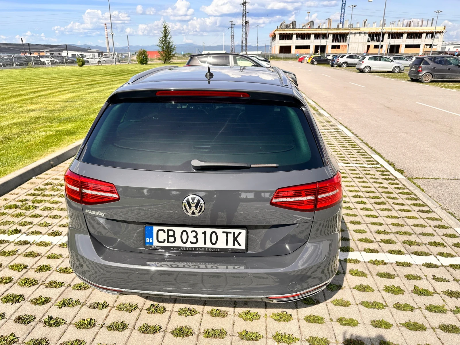VW Passat, снимка 6 - Автомобили и джипове - 54702402