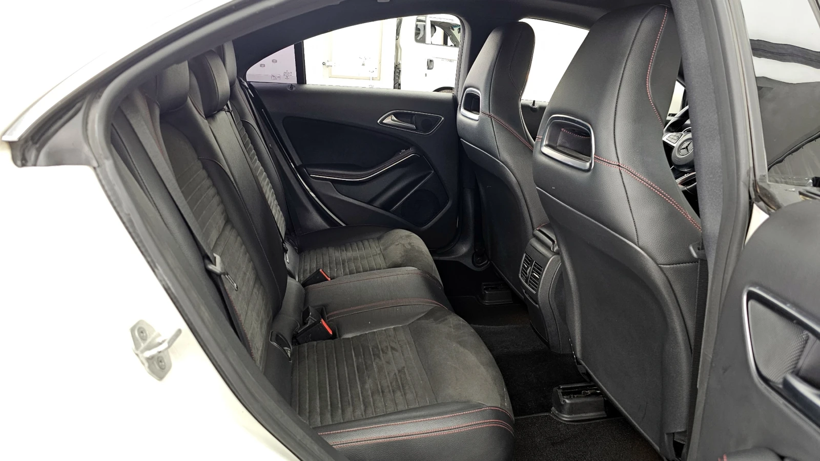 Mercedes-Benz CLA 250 !!AMG LINE!! #����� ����������# !�������� | Mobile.bg � ����������� 12