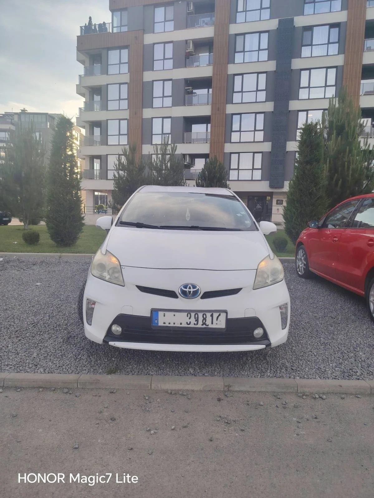 Toyota Prius 1.8h, снимка 4 - Автомобили и джипове - 55126096