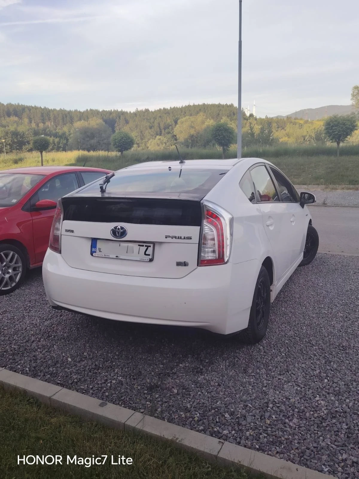 Toyota Prius 1.8h, снимка 3 - Автомобили и джипове - 55126096