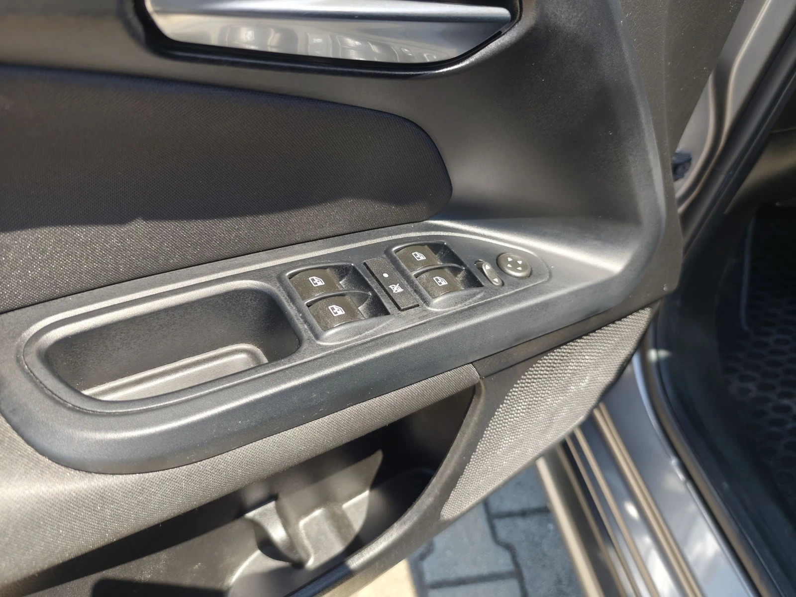 Fiat Tipo 1.6 CROSS M-JET 130 �.�. | Mobile.bg � ����������� 10