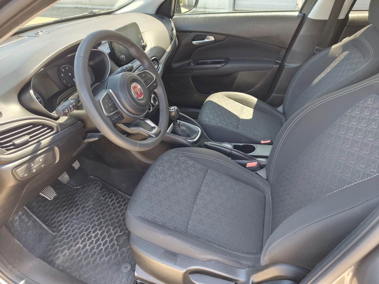 Fiat Tipo 1.6 CROSS M-JET 130 �.�. | Mobile.bg � ����������� 6