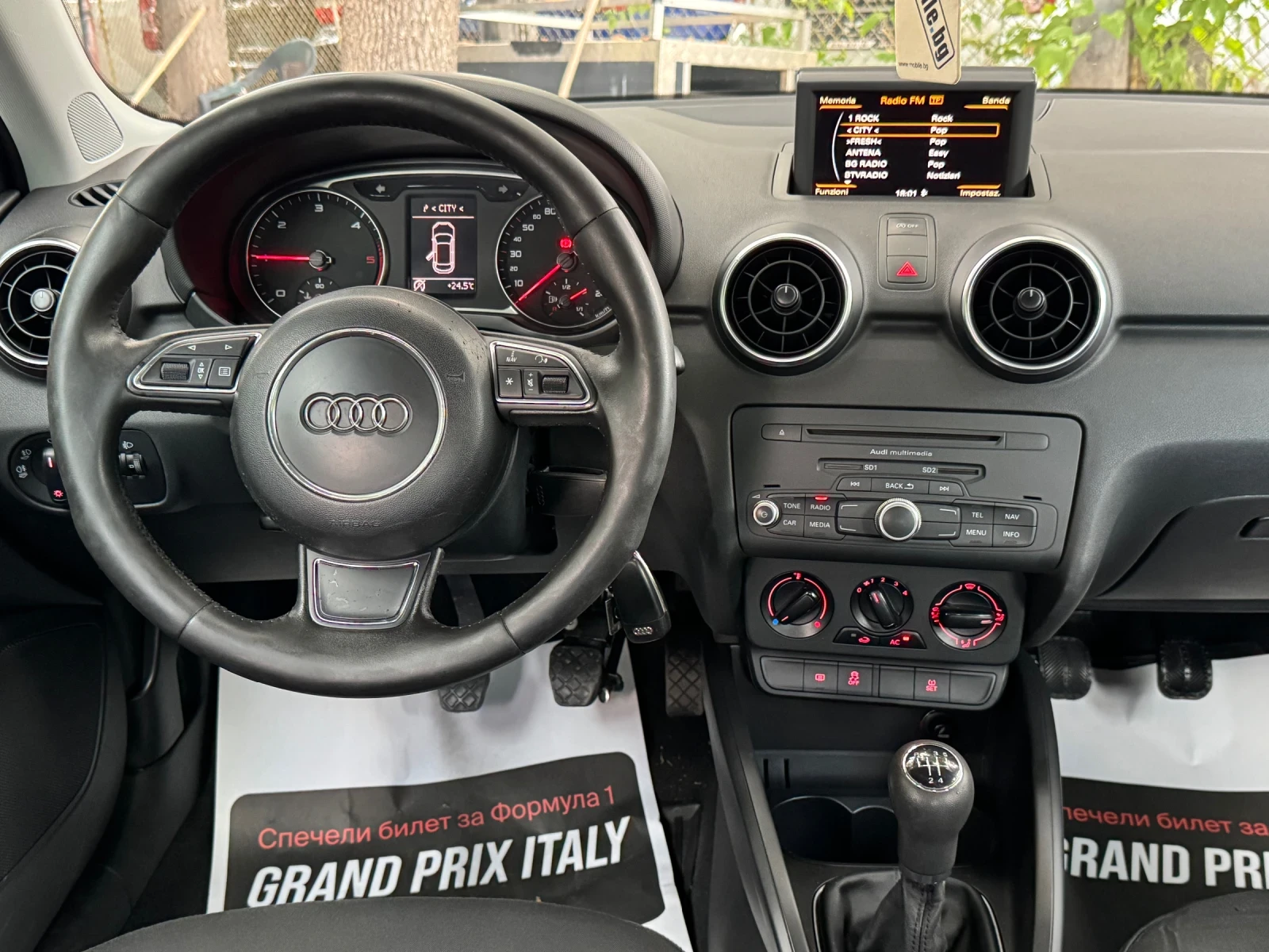 Audi A1 1.6tdi.! NAVI.! УЧЕБЕН !, снимка 11 - Автомобили и джипове - 55398017