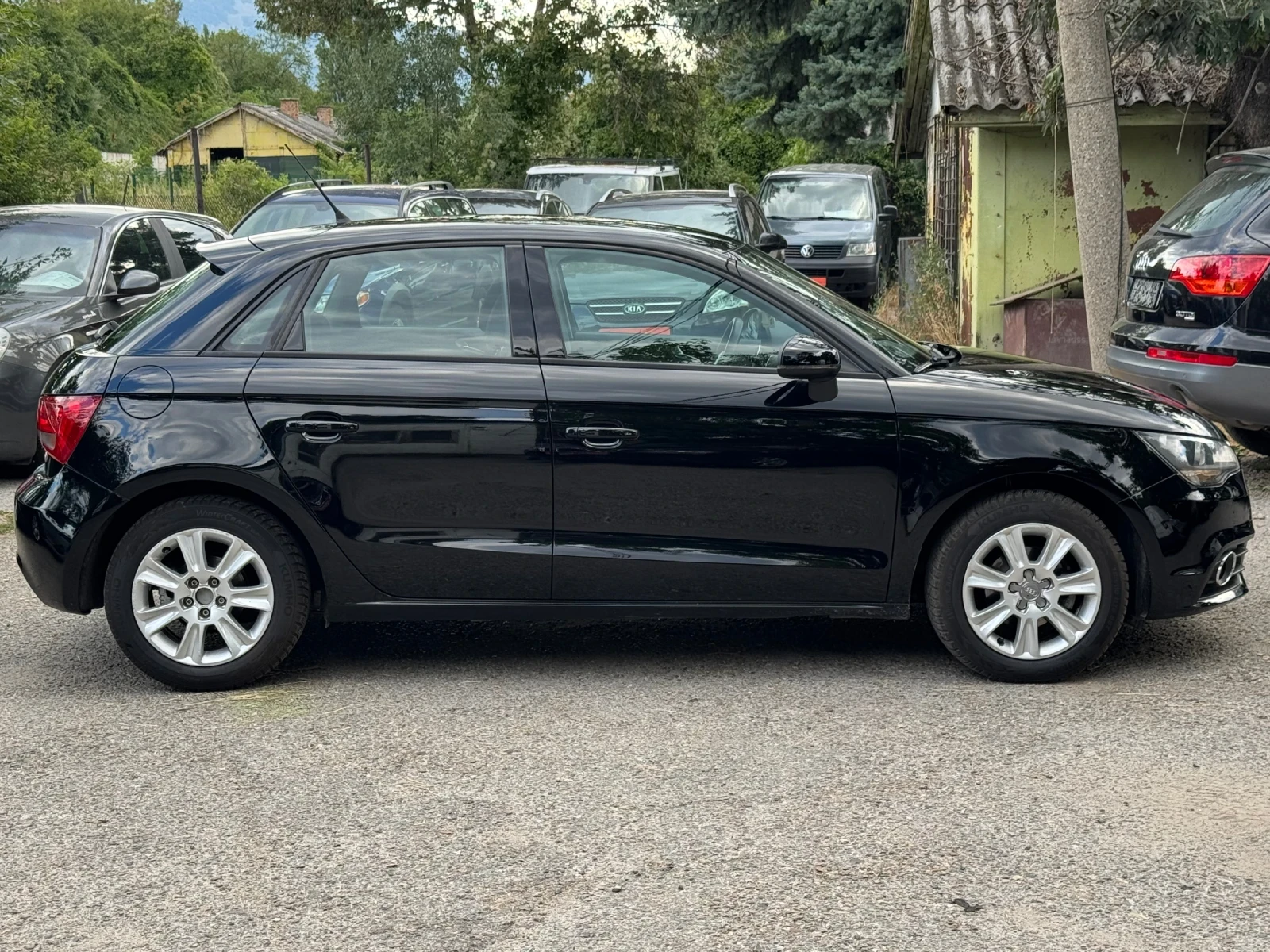 Audi A1 1.6tdi.! NAVI.! УЧЕБЕН !, снимка 7 - Автомобили и джипове - 55398017