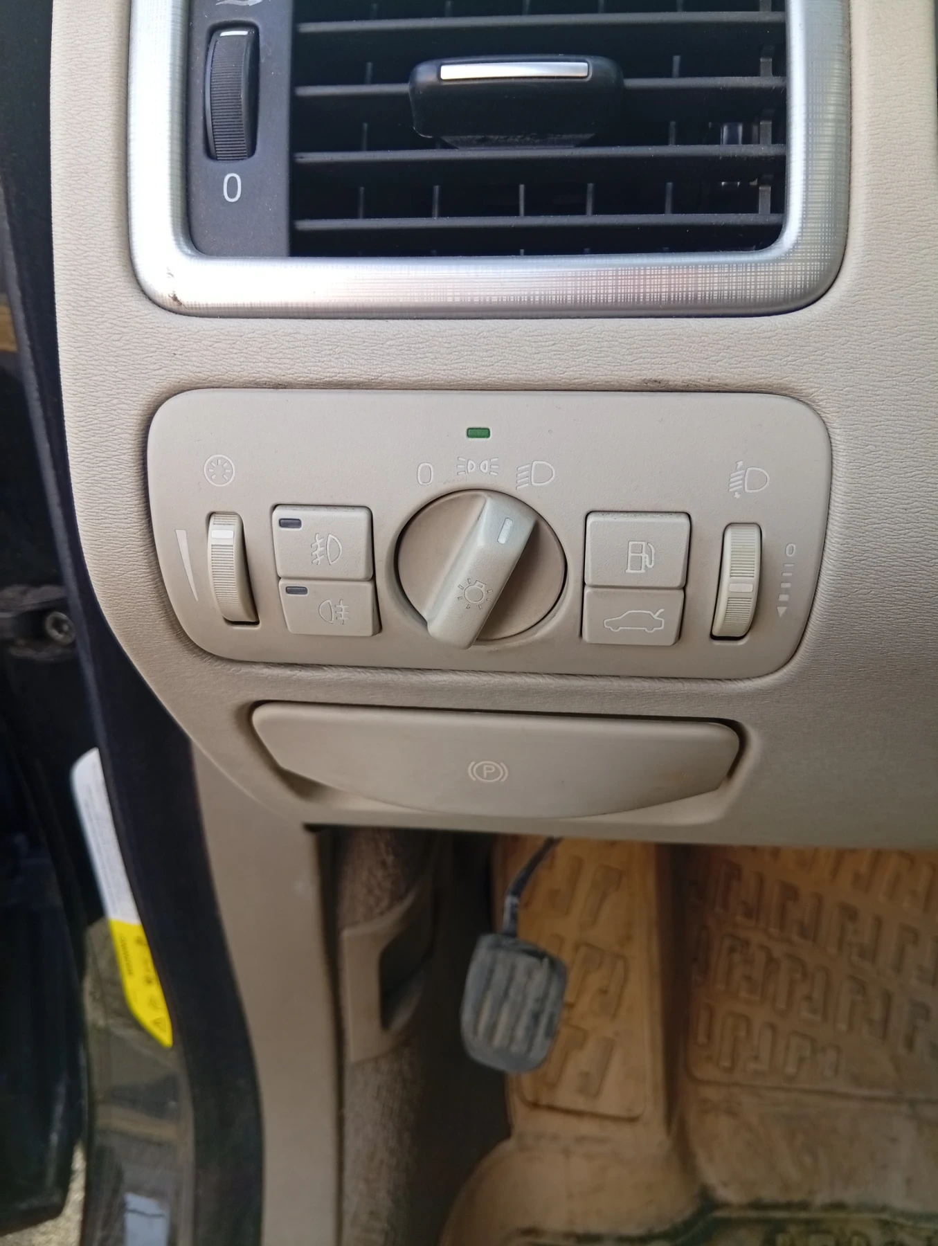 Volvo S80 2.4 D5, снимка 9 - Автомобили и джипове - 55600647