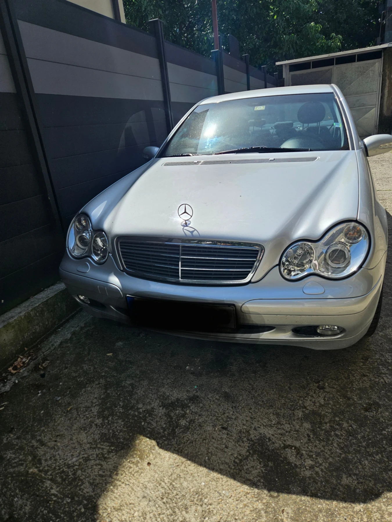Mercedes-Benz C 180