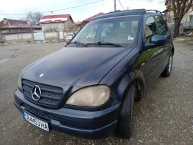 Mercedes-Benz ML 270 Джип, снимка 2