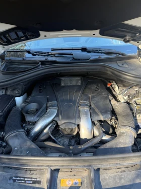 Mercedes-Benz GL 550 AMG 63 Пакет(360 Cam, KEYLESS, Full екстри), снимка 2
