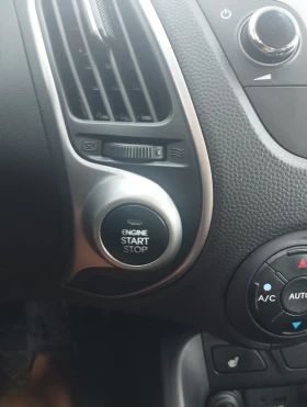 Hyundai IX35 KEYLESS, ПОДГРЕВ, АВТОПИЛОТ, НОВИ ГУМИ - 14890 лв. - 79733234 12