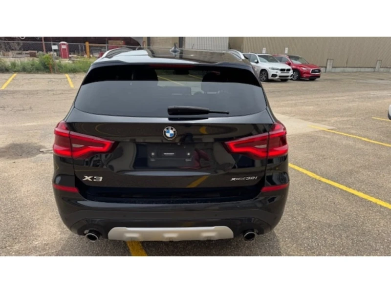 BMW X3 * xDrive30i Sports Activity Vehicle * CARFAX * БЕЗ, снимка 6 - Автомобили и джипове - 52805704