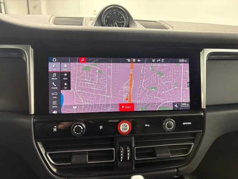 Porsche Macan * AWD * CARFAX * ЦЕНА ДО БГ, снимка 12 - Автомобили и джипове - 53050701