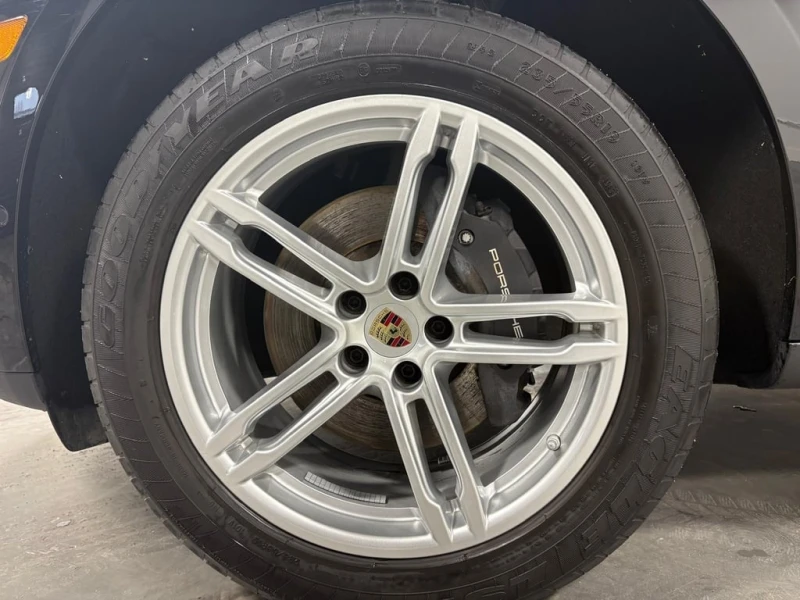 Porsche Macan * AWD * CARFAX * ЦЕНА ДО БГ, снимка 10 - Автомобили и джипове - 53050701