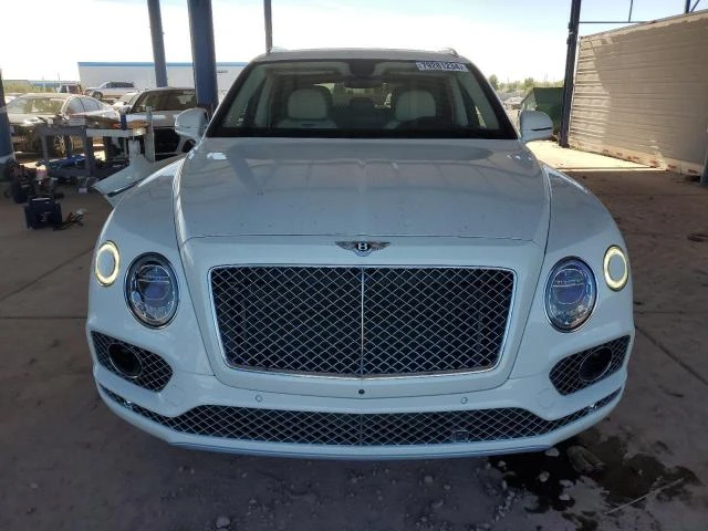 Bentley Bentayga, снимка 1 - Автомобили и джипове - 48142152