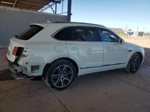 Bentley Bentayga, снимка 5 - Автомобили и джипове - 48142152