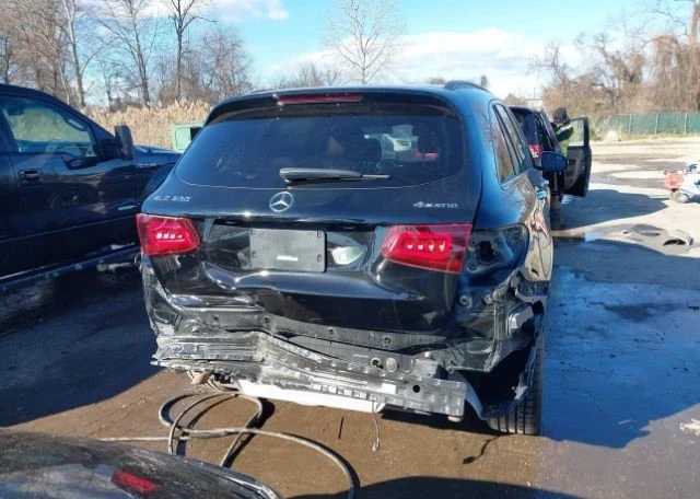 Mercedes-Benz GLC 300, снимка 16 - Автомобили и джипове - 48728310