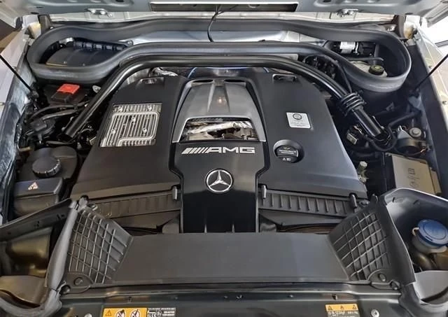 Mercedes-Benz G 63 AMG / 4-MATIC/CARBON/ EXCLUSIV/ 360/BURM/MULTIBEAM/ 22, снимка 14 - Автомобили и джипове - 49205132