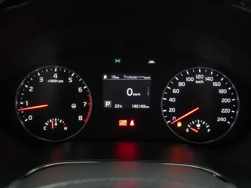 Kia Seltos 1.6 Turbo 4Wd Trendy, снимка 8 - Автомобили и джипове - 55560124