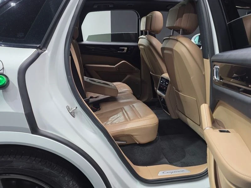Porsche Cayenne 3.0| 340к.с.| ВКЛ.ТЕХНОТЕСТ, снимка 11 - Автомобили и джипове - 55719581