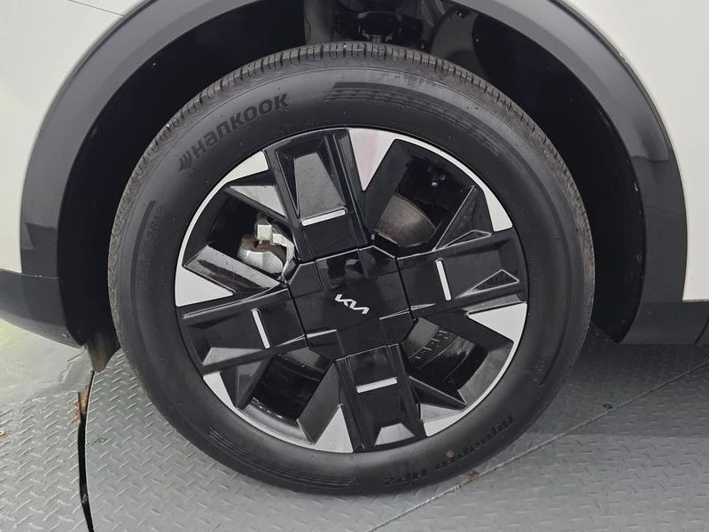 Kia Sportage HEV 1.6 2WD| DIST| КАМЕРА| ПОДГРЕВ| ОБДУХВАНЕ, снимка 5 - Автомобили и джипове - 55736553