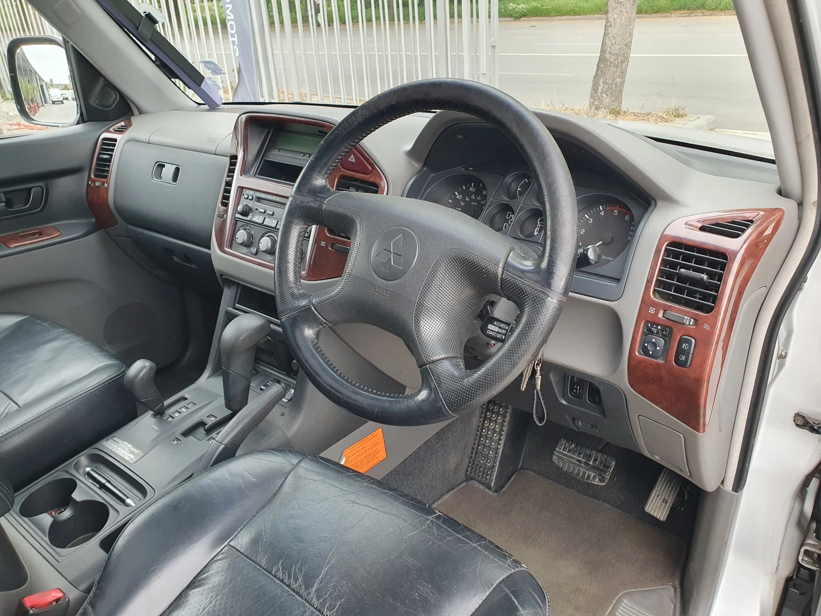 Mitsubishi Pajero 3.2/160 kc/7MECTA - изображение 10