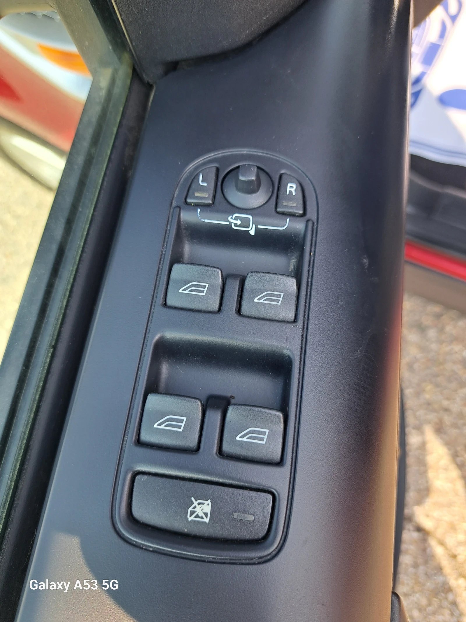 Land Rover Freelander 2, 2 S Td 4 - изображение 10