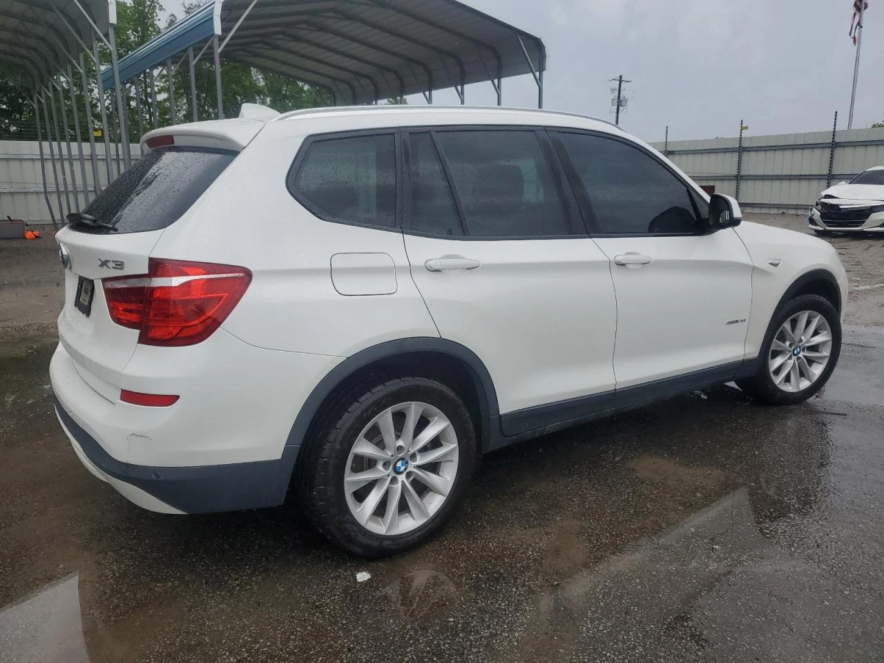 BMW X3 SDRIVE28I - изображение 3