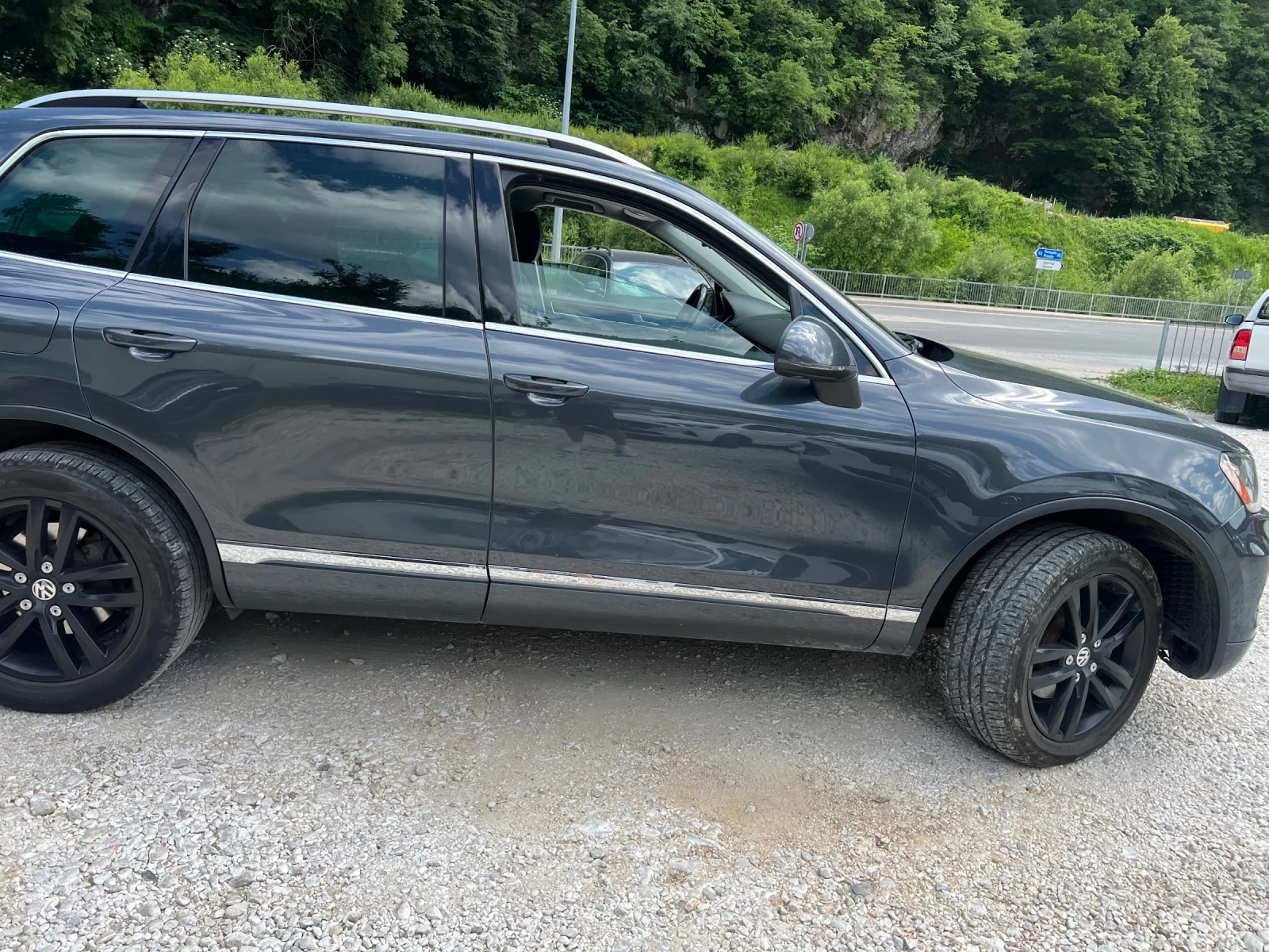 VW Touareg  - изображение 8