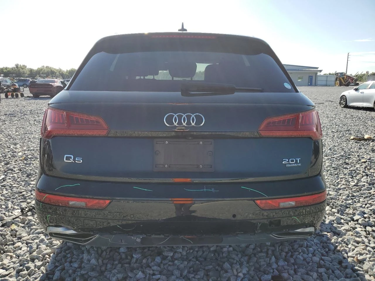 Audi Q5 PREMIUM* PLUS* ДИГИТАЛНО* ТАБЛО* ПОДГРЕВ* 360КАМЕР - изображение 6