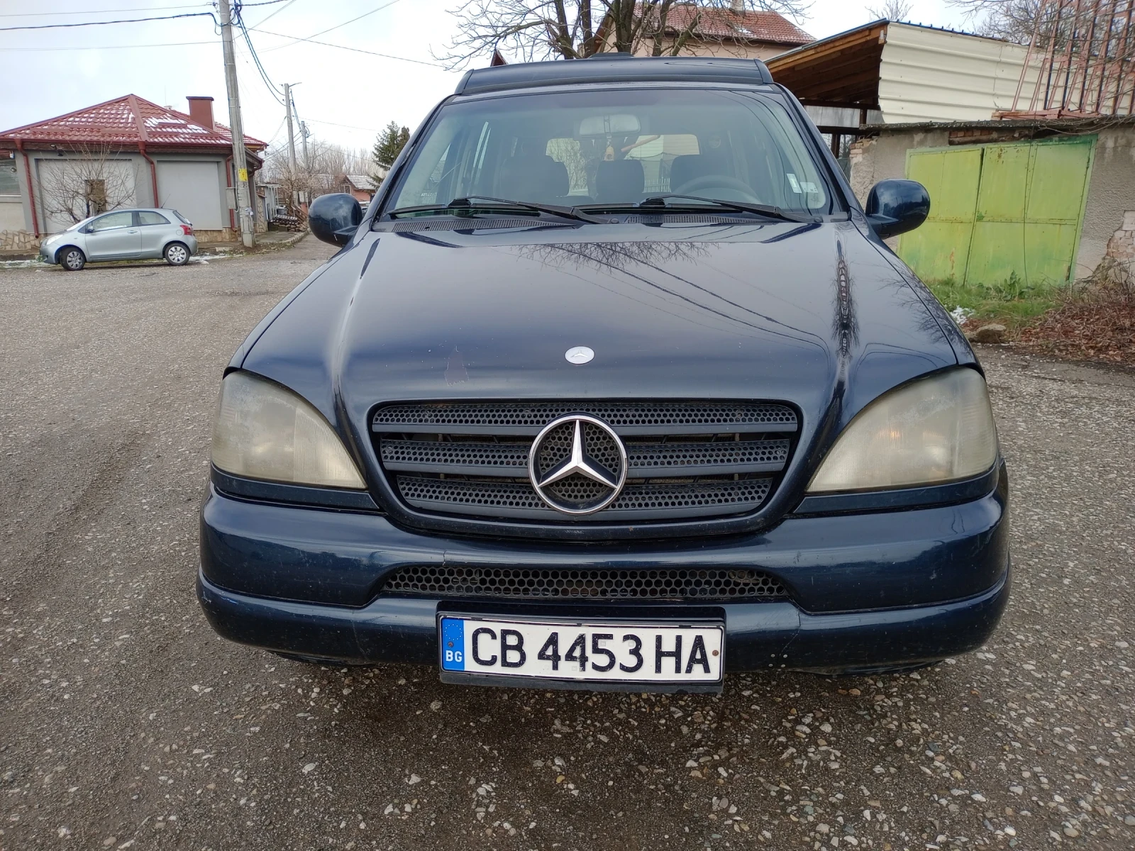 Mercedes-Benz ML 270 Джип
