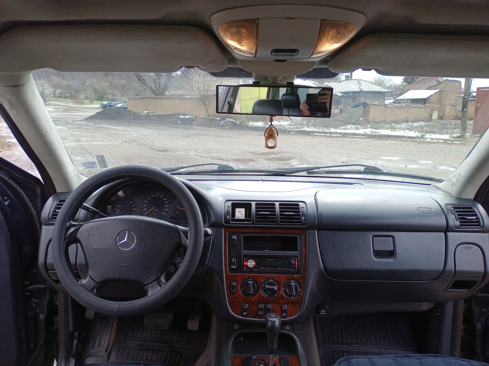 Mercedes-Benz ML 270 Джип, снимка 12 - Автомобили и джипове - 53420364